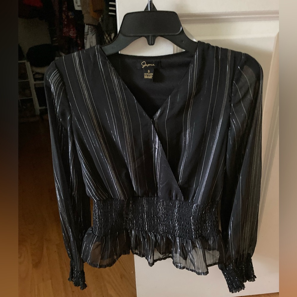 Short Blouse - Size Small